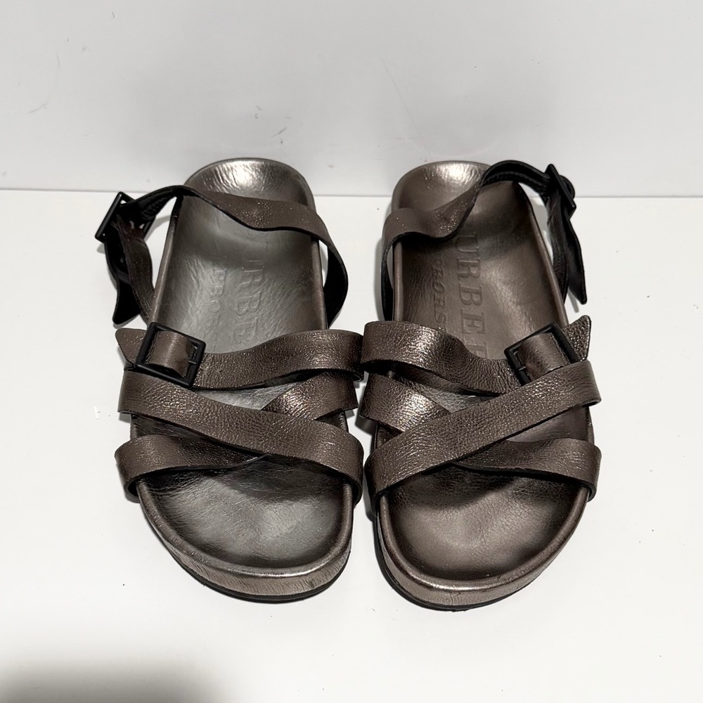 Burberry Prosum metallic leather sandals 44 - Picture 2 of 6
